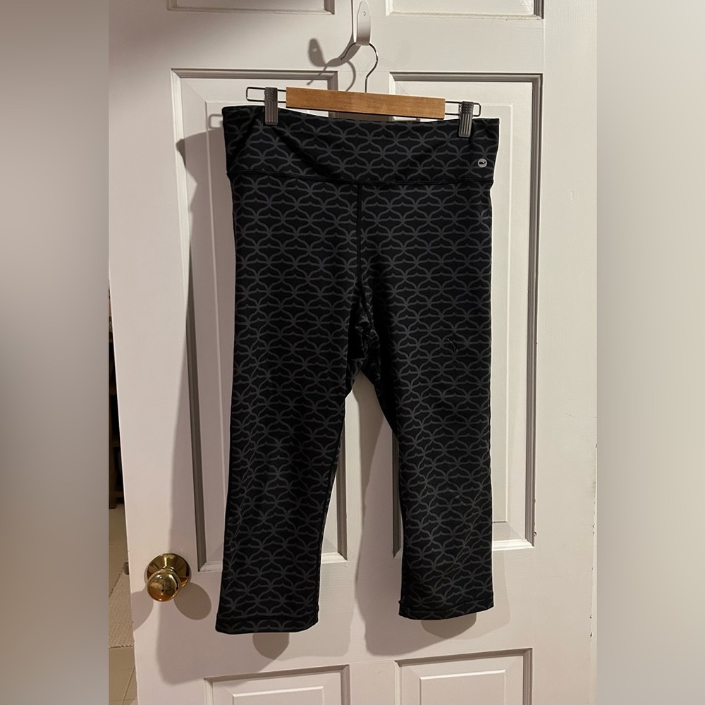 Vineyard Vines athletic leggings size L